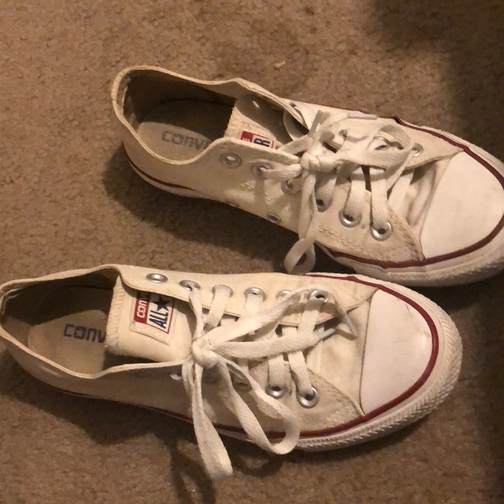 White Convers - Picture 2 of 2